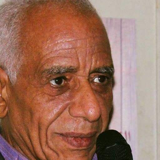 الشاعر الكبير حسن طلب يكتب: “عقرب الميدان”