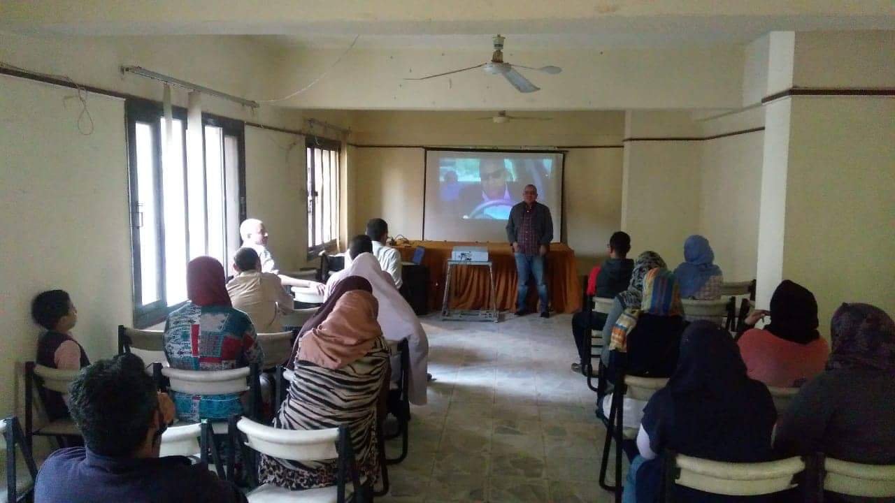 “مولانا” والدعاة الجدد فى عروض القومى للسينما بثقافة المنيا